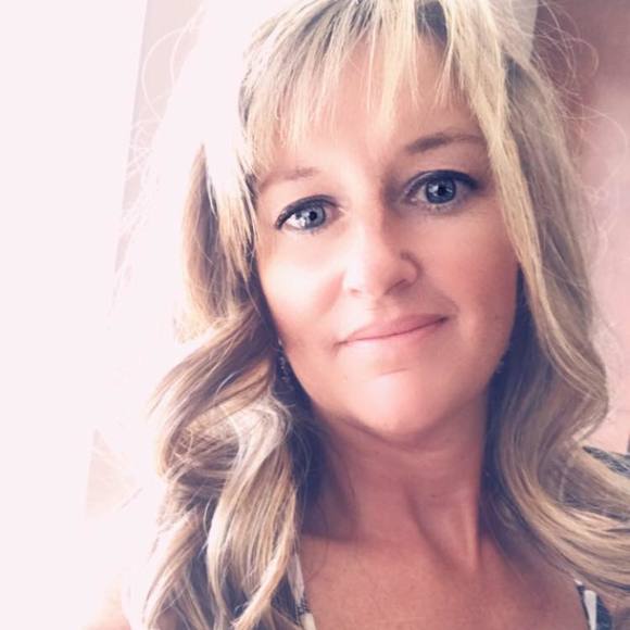 Meet your Posher, Tammy - Picture 1 of 1